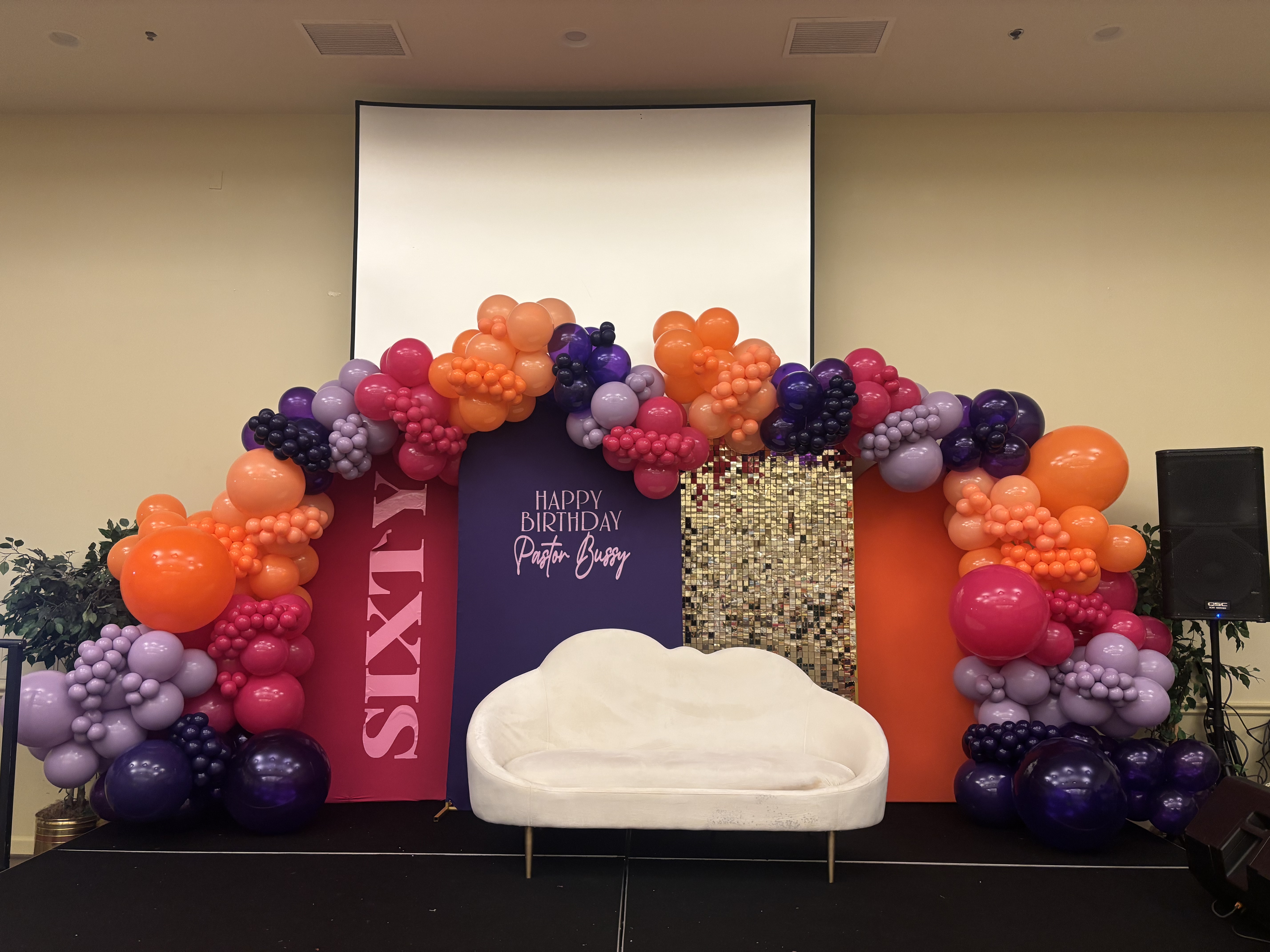 Shaleur Events — Balloon Installation
